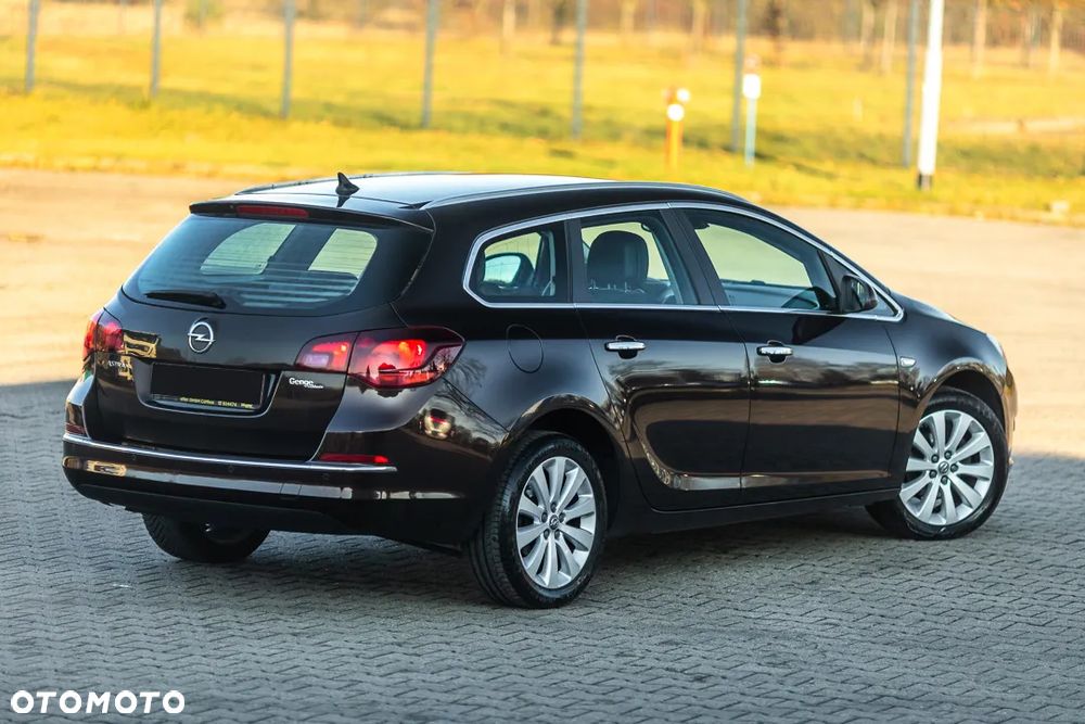 Opel Astra 1.4 Selection - 16