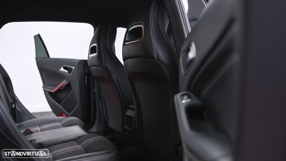 Mercedes-Benz CLA 200 d Shooting Brake Urban Aut. - 45