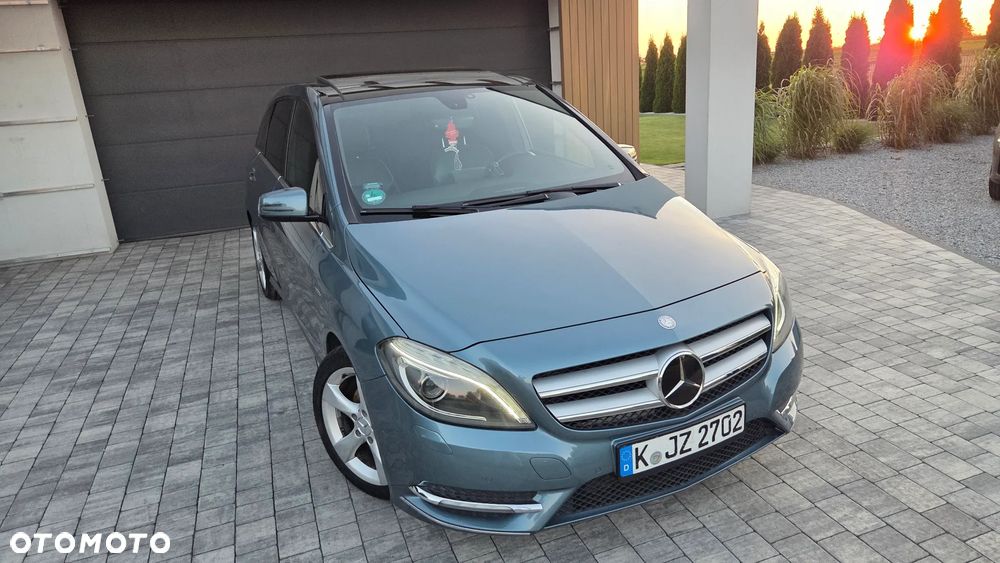Mercedes-Benz Klasa B 200 (BlueEFFICIENCY) - 22