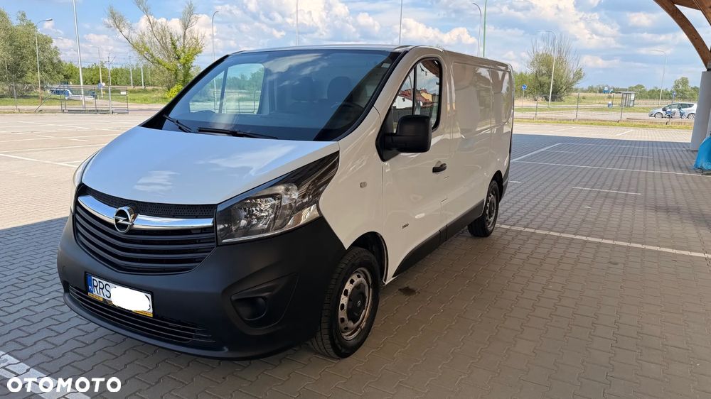 Opel Vivaro Trafic - 2
