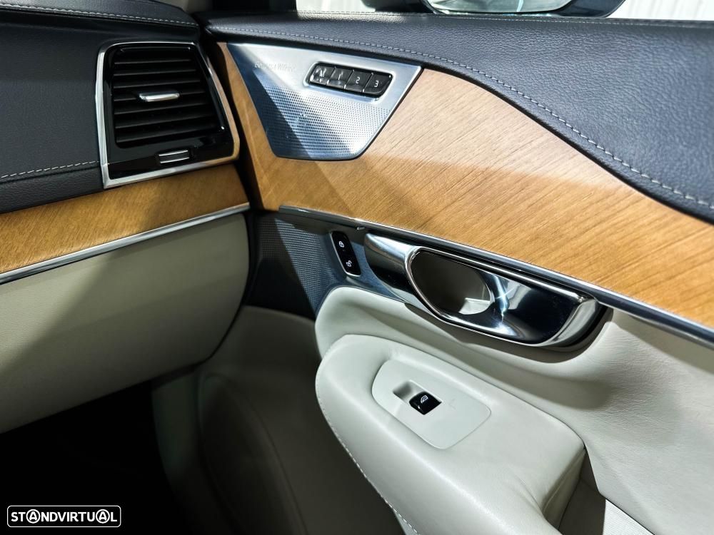 Volvo XC 90 T8 AWD Twin Engine Geartronic Inscription - 33