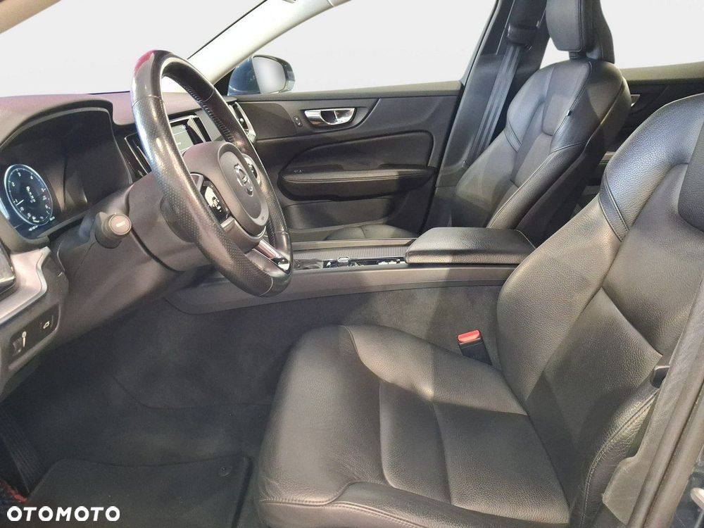 Volvo V60 - 13