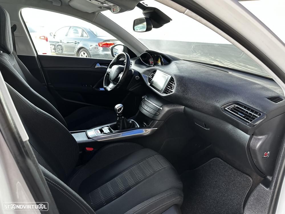 Peugeot 308 1.6 BlueHDi Allure - 41