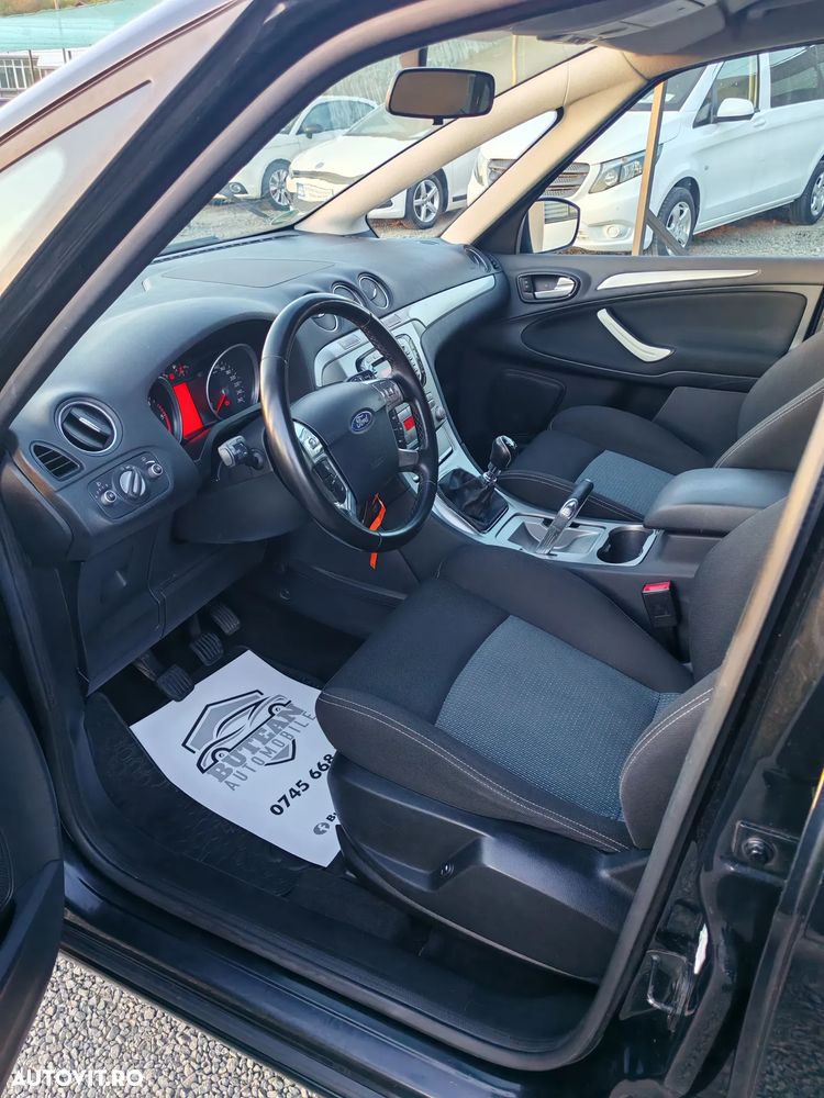 Ford S-Max 2.0 TDCi Titanium - 11