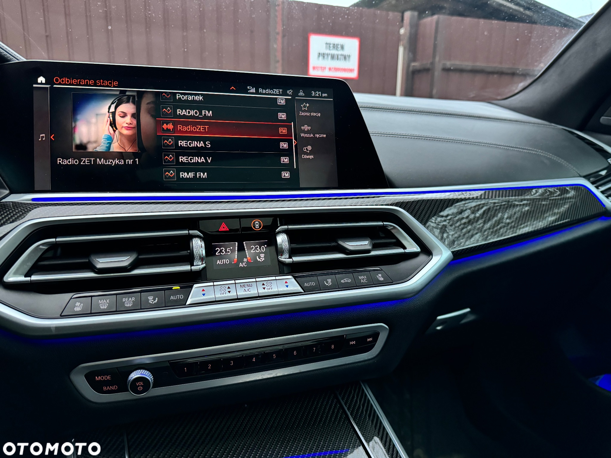 BMW X5 M M50i - 13