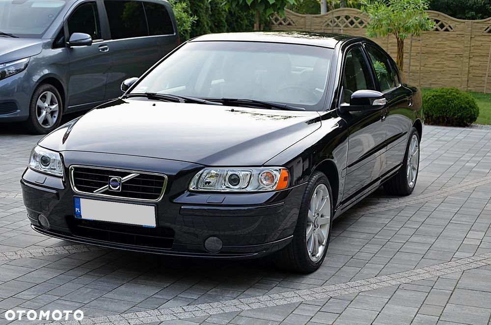 Volvo S60 2.4D Summum - 1