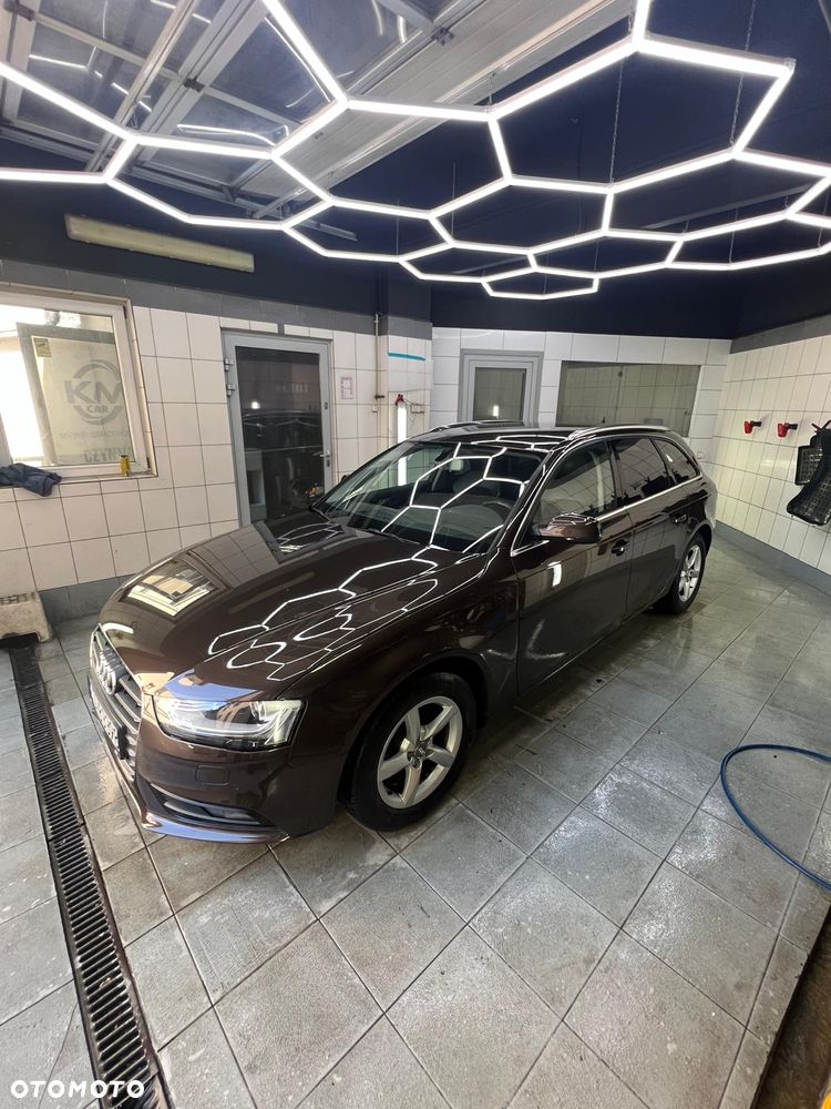 Audi A4 Avant 2.0 TDI Multitronic - 10