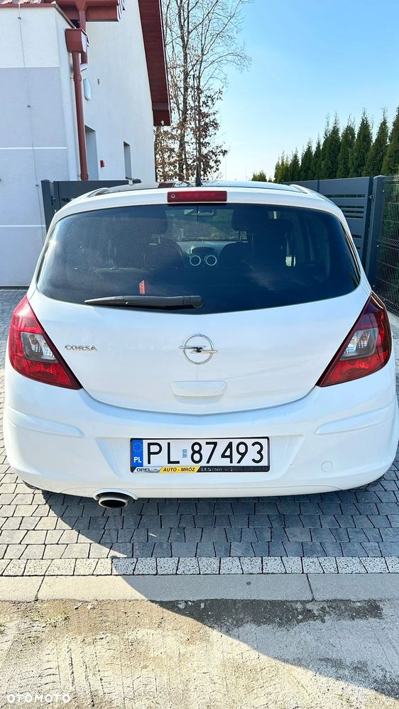 Opel Corsa 1.4 16V Enjoy - 2