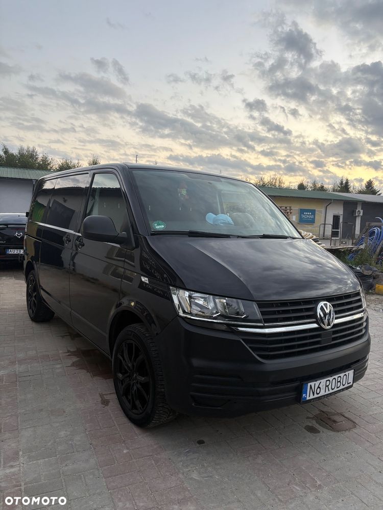 Volkswagen Transporter - 2