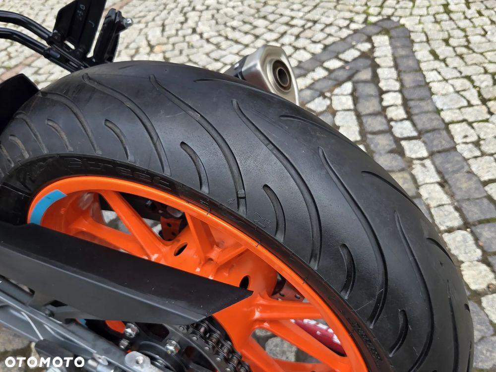 KTM Duke 390 - 14