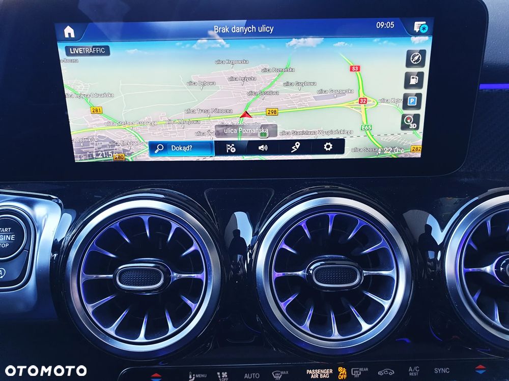 Mercedes-Benz GLB 200 d AMG Line 8G-DCT - 25