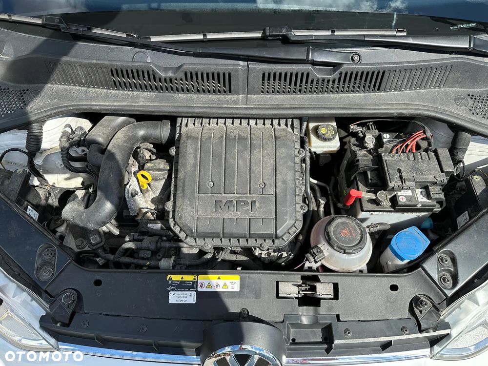 Volkswagen up! - 28