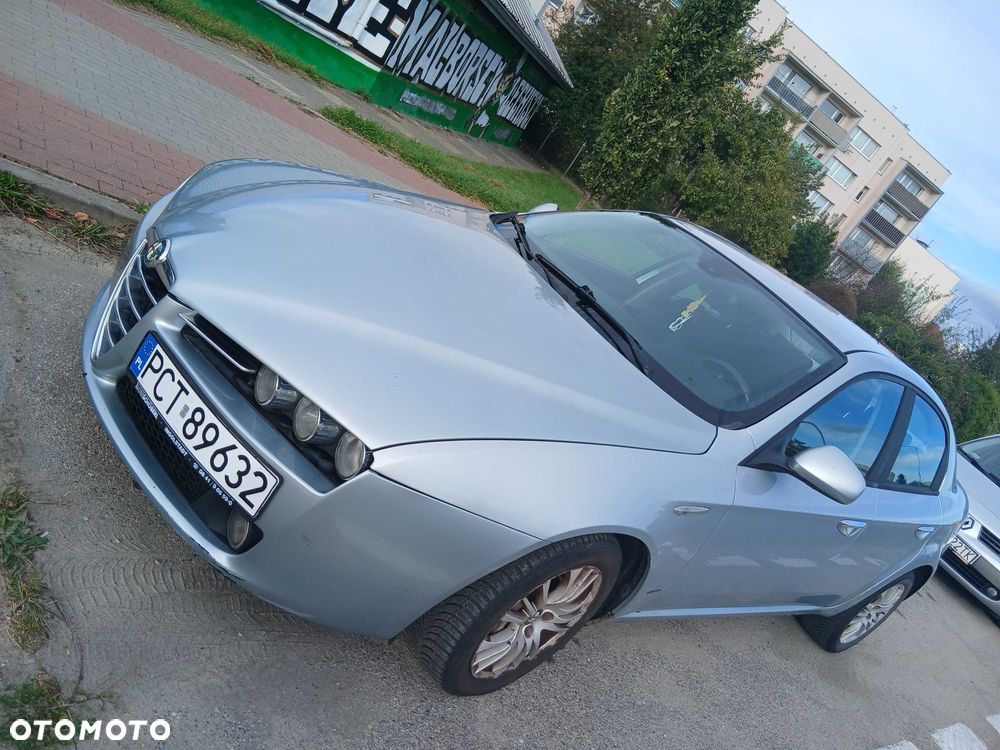 Alfa Romeo 159