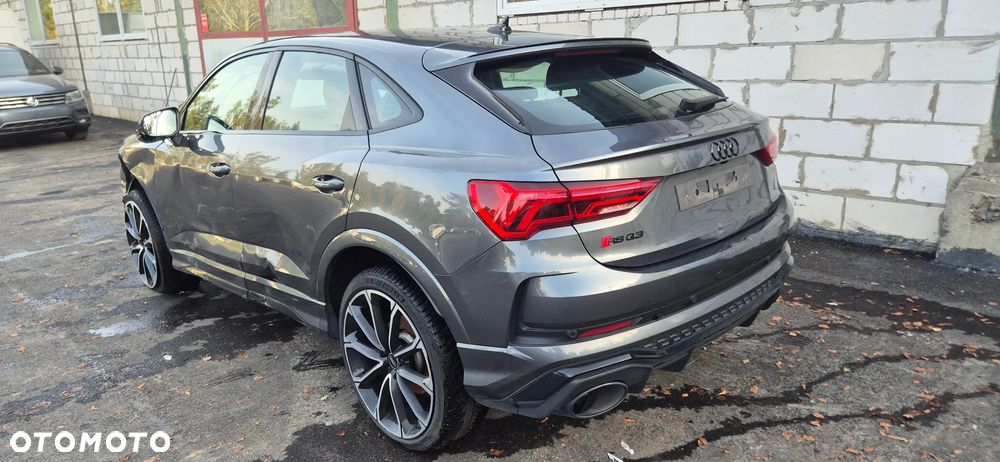 Audi RS Q3 - 11