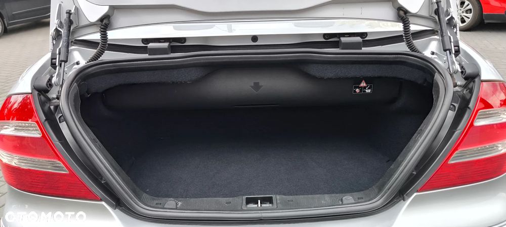 Mercedes-Benz CLK Cabrio 200 Kompressor Elegance - 38