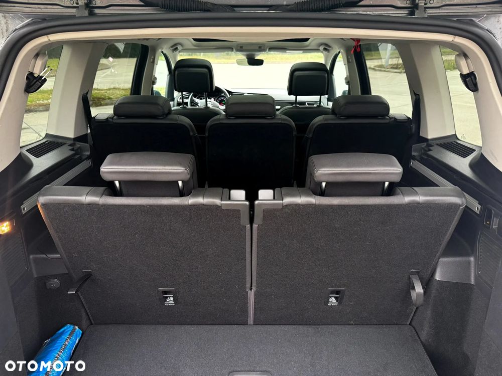 Volkswagen Touran 2.0 TDI BMT Highline DSG - 14