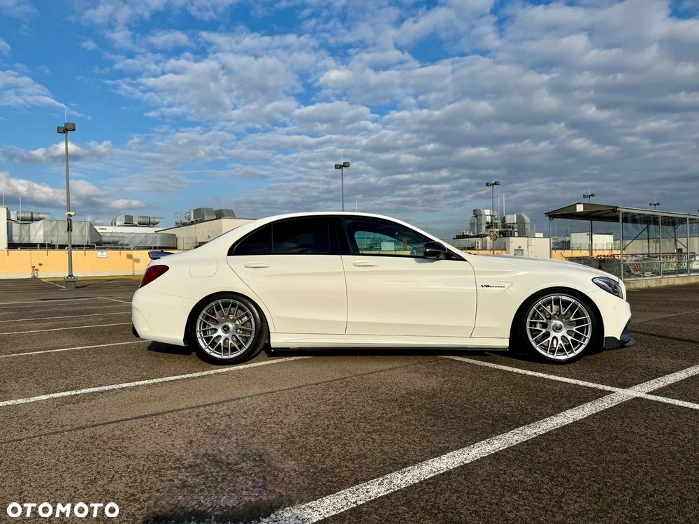 Mercedes-Benz Klasa C AMG 63 - 3