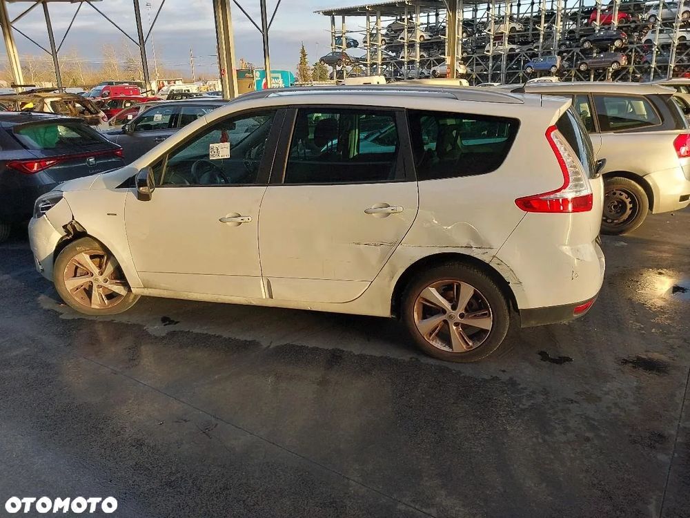 Renault Grand Scenic - 7