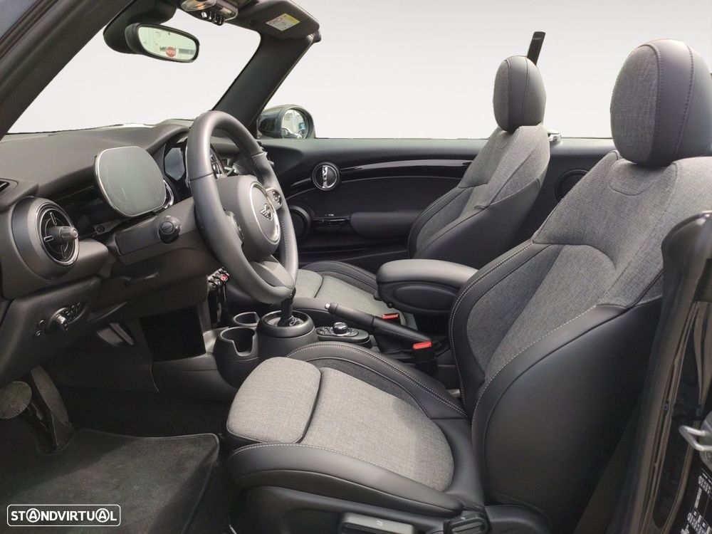 MINI Cabrio Cooper Auto - 9