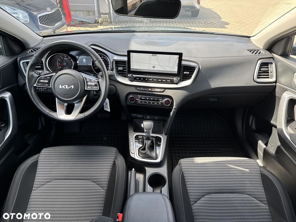 Kia Ceed 1.5 T-GDI M DCT - 27