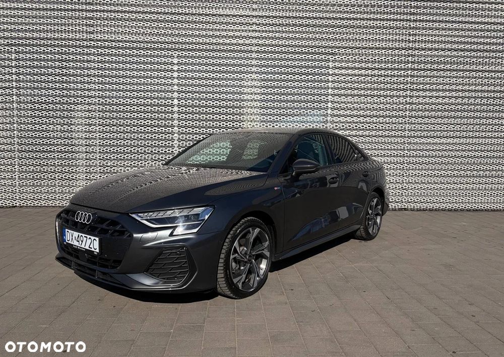 Audi A3 Limousine - 1