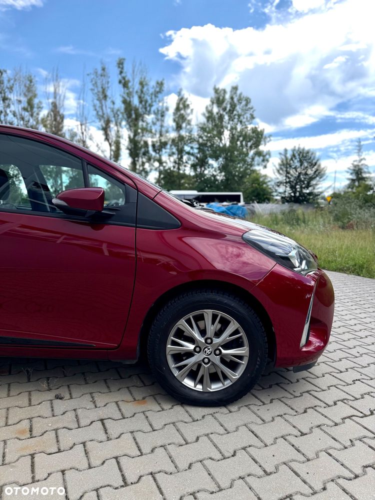 Toyota Yaris 1.5 Dynamic - 22