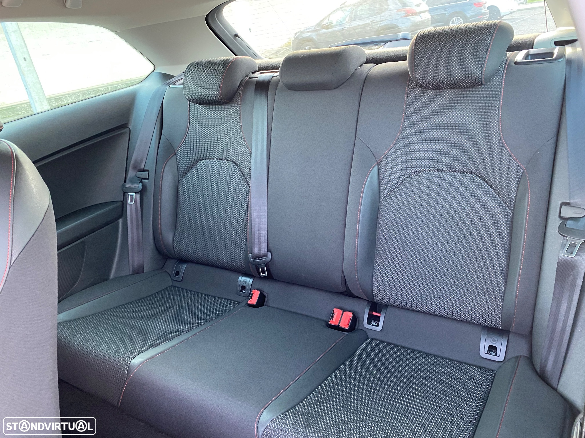 SEAT Leon SC 2.0 TDI FR S/S - 19