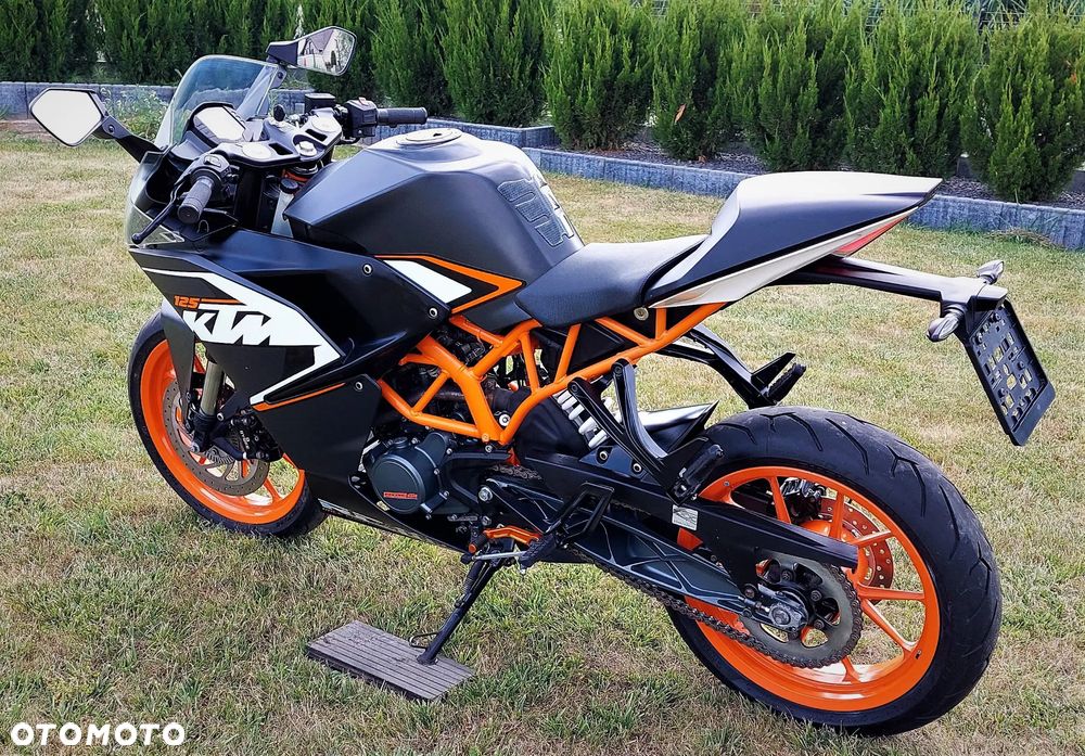 KTM RC 125 - 16