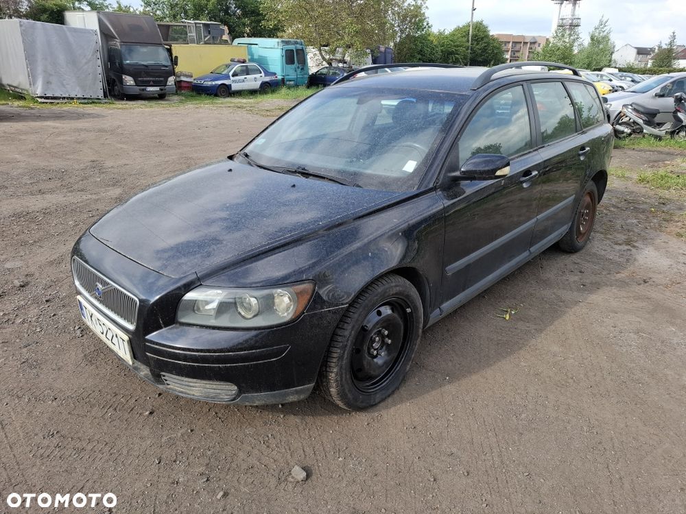 Volvo V50 - 1