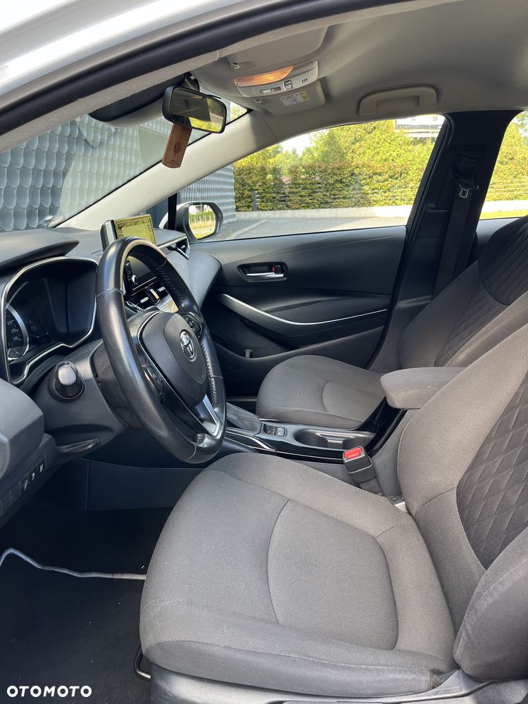 Toyota Corolla - 9