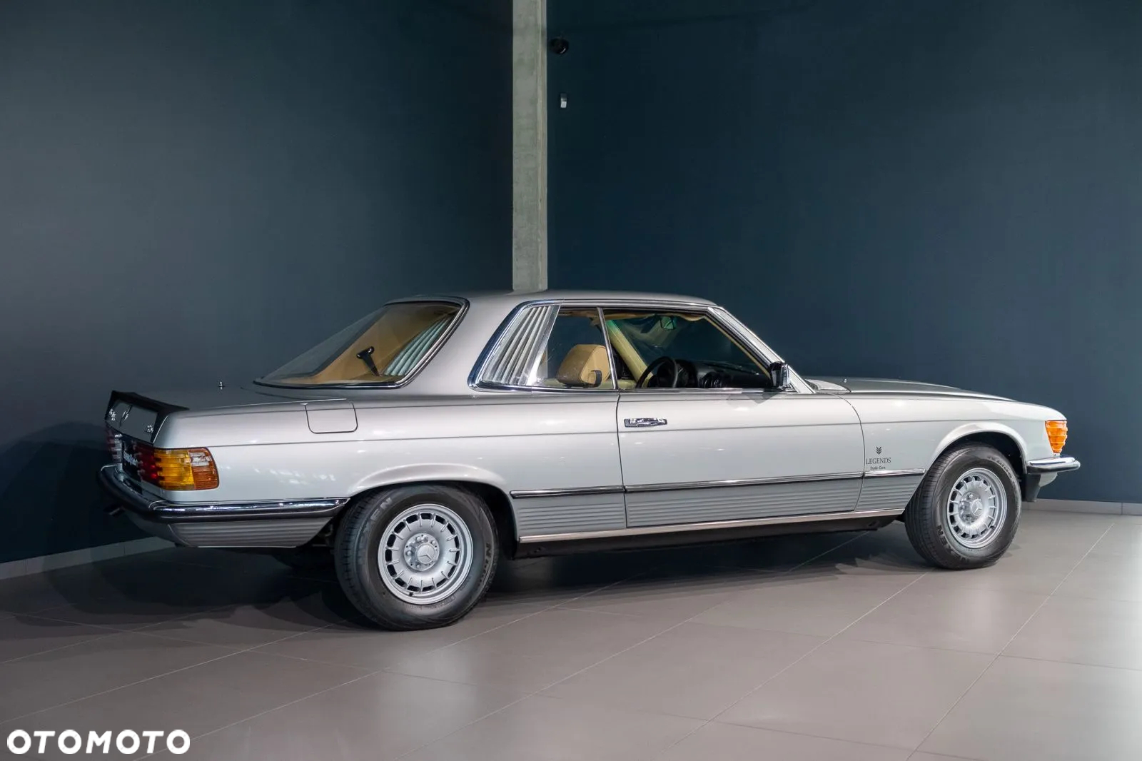 Mercedes-Benz SL - 10