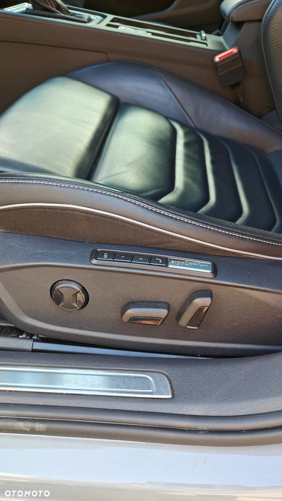 Volkswagen Arteon 2.0 TDI SCR 4Motion DSG R-Line - 10