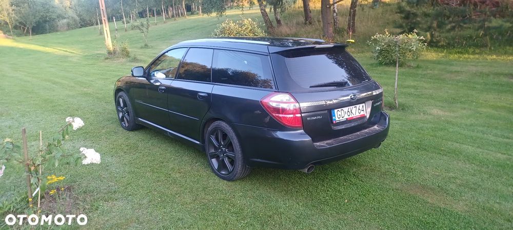 Subaru Legacy 2.0R Trend - 14