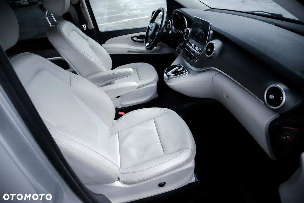 Mercedes-Benz Klasa V 250 (BlueTEC) d Avantgarde 7G-Tronic (d³ugi) - 27