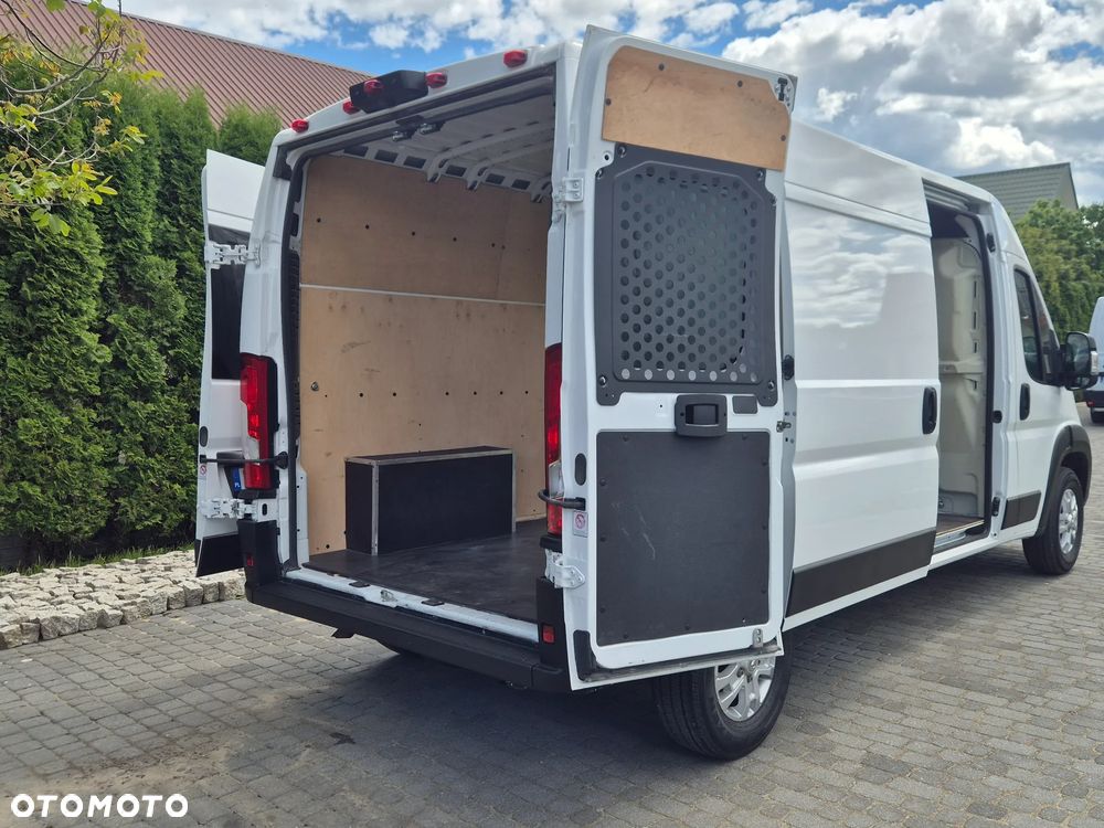 RAM PROMASTER 2500 - 10
