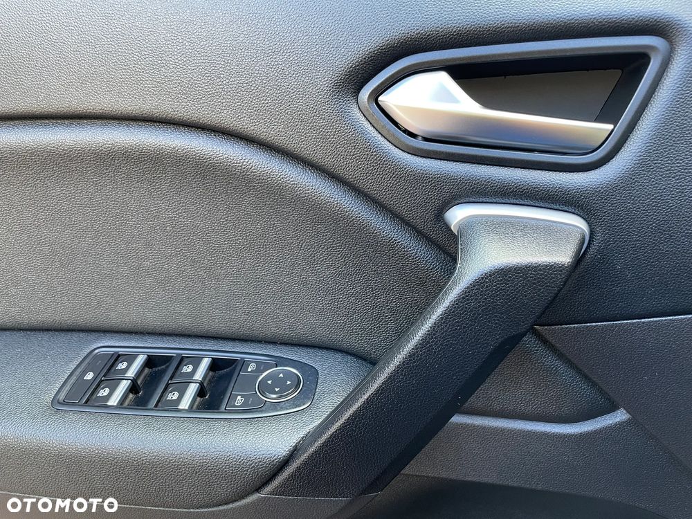 Renault Captur TCe Mild Hybrid 160 EDC TECHNO - 27