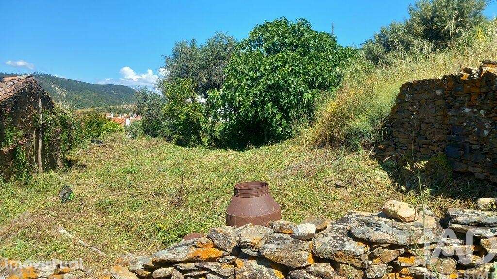 Casa T2 em Espírito Santo, Nossa Senhora da Graça e São Simão de 80,00 - Grande imagem: 3/9