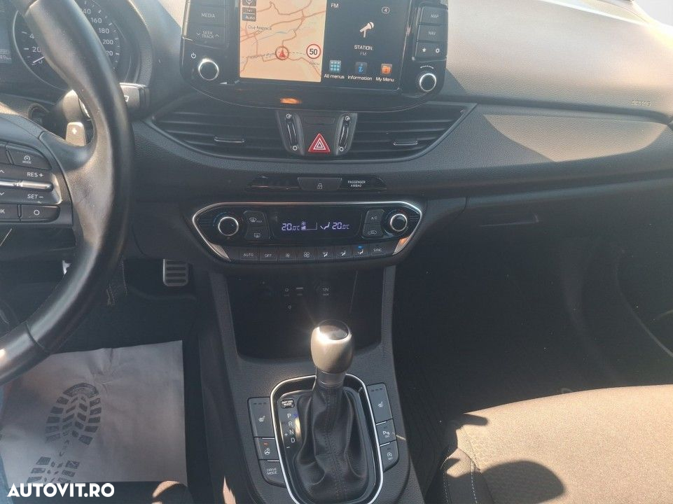 Hyundai i30 - 15