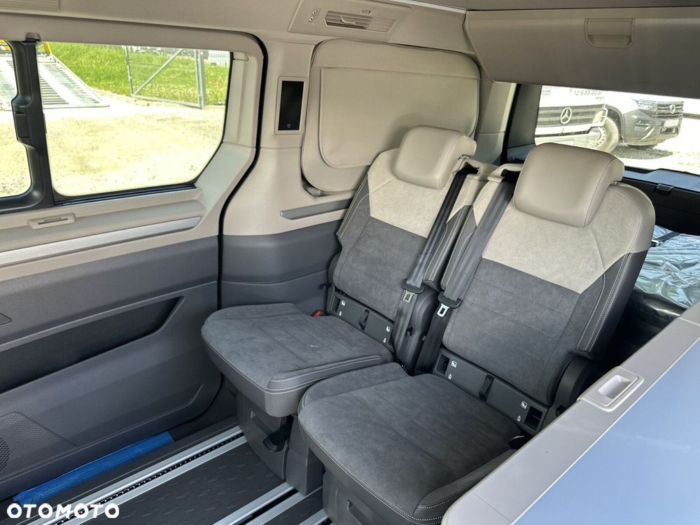 Volkswagen California - 17