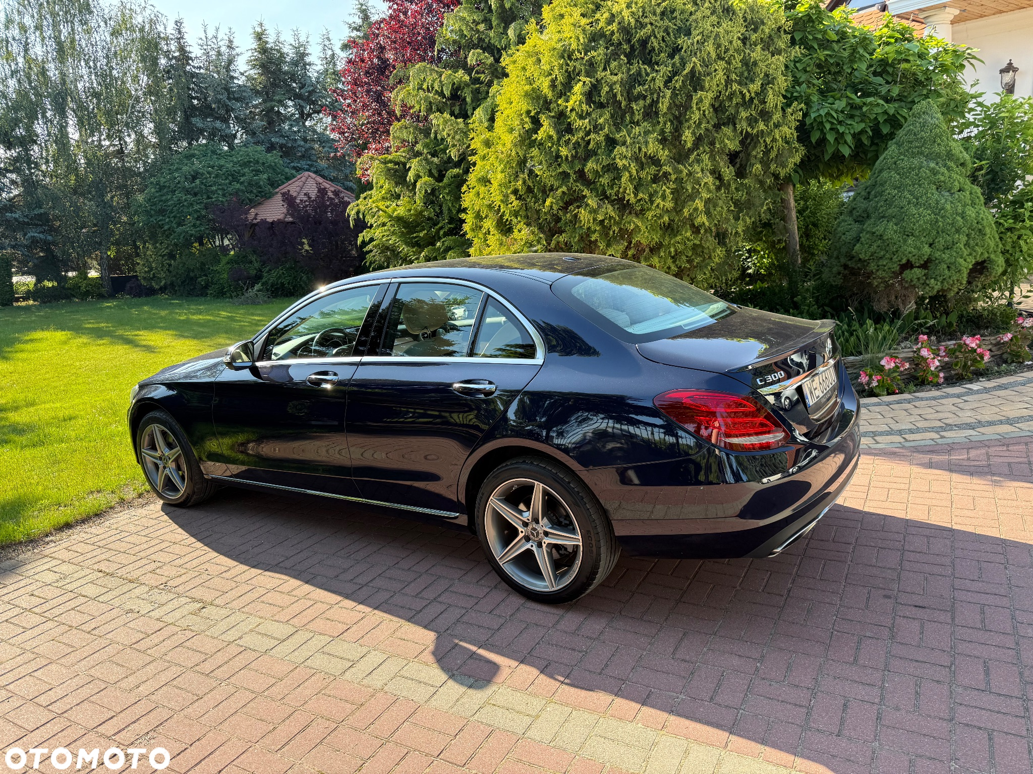 Mercedes-Benz Klasa C 300 7G-TRONIC Avantgarde - 7