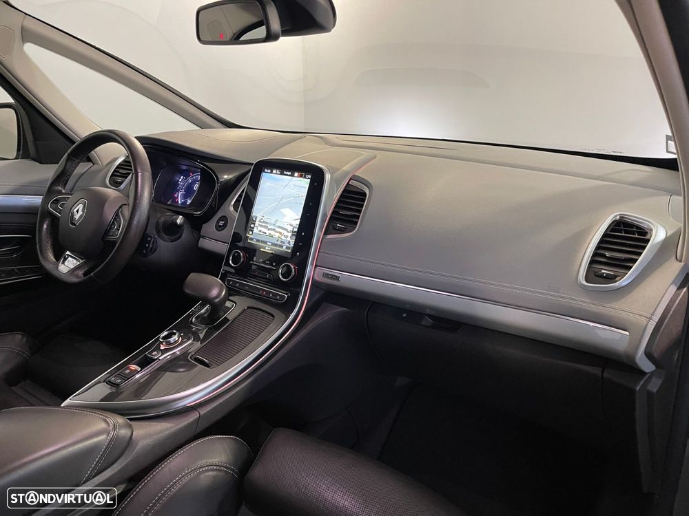 Renault Espace 2.0 dCi Initiale Paris 7L EDC - 15