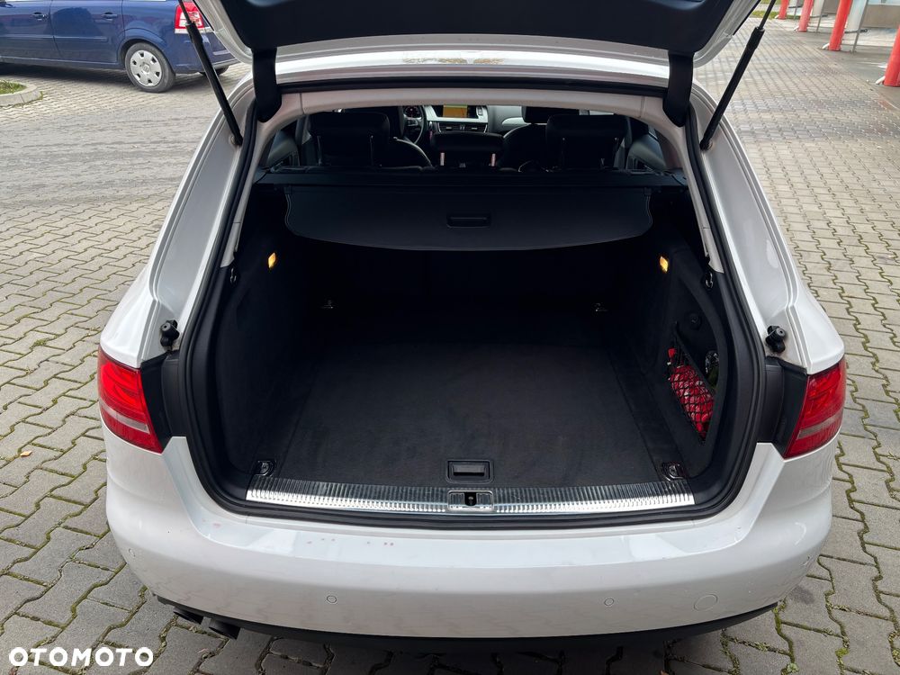Audi A4 Avant 2.0 TDI - 28