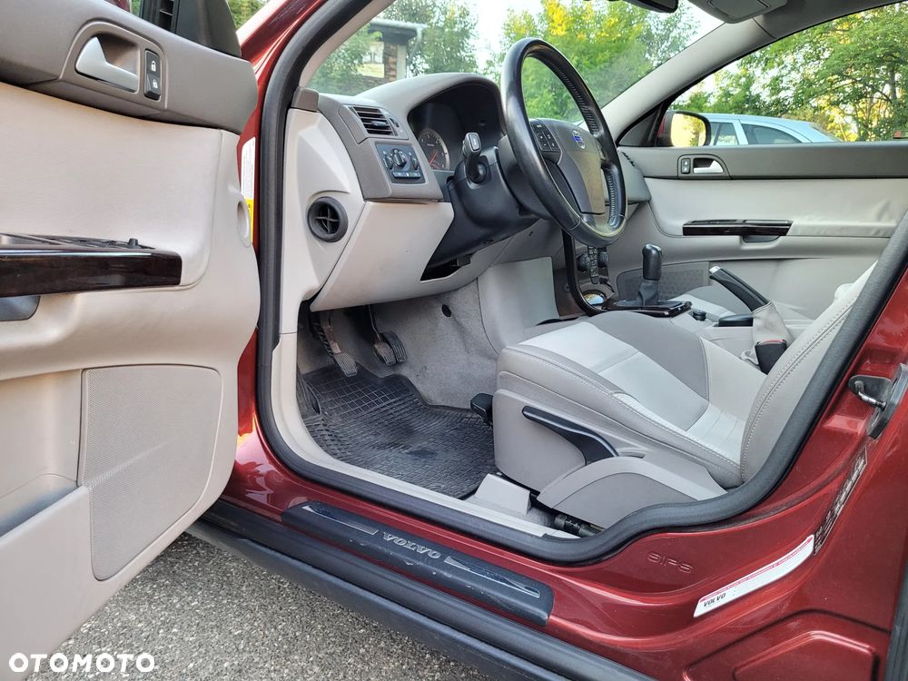 Volvo V50 2.0D - 11