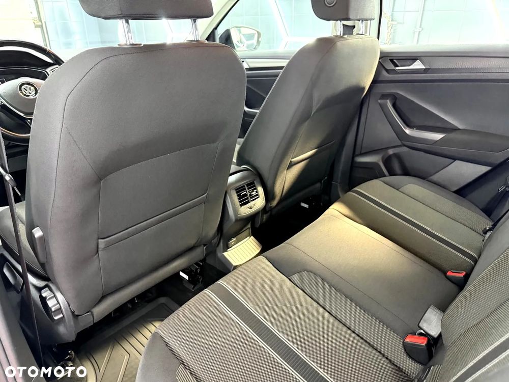 Volkswagen T-Roc 2.0 TDI SCR 4MOTION DSG Sport - 26