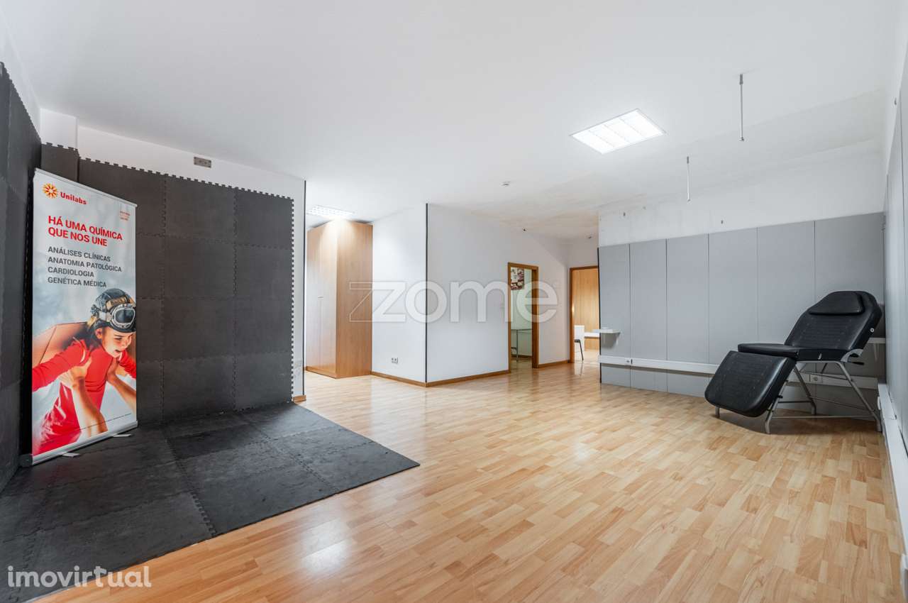 Loja comercial rentável | Foz do Sousa - Grande imagem: 5/20