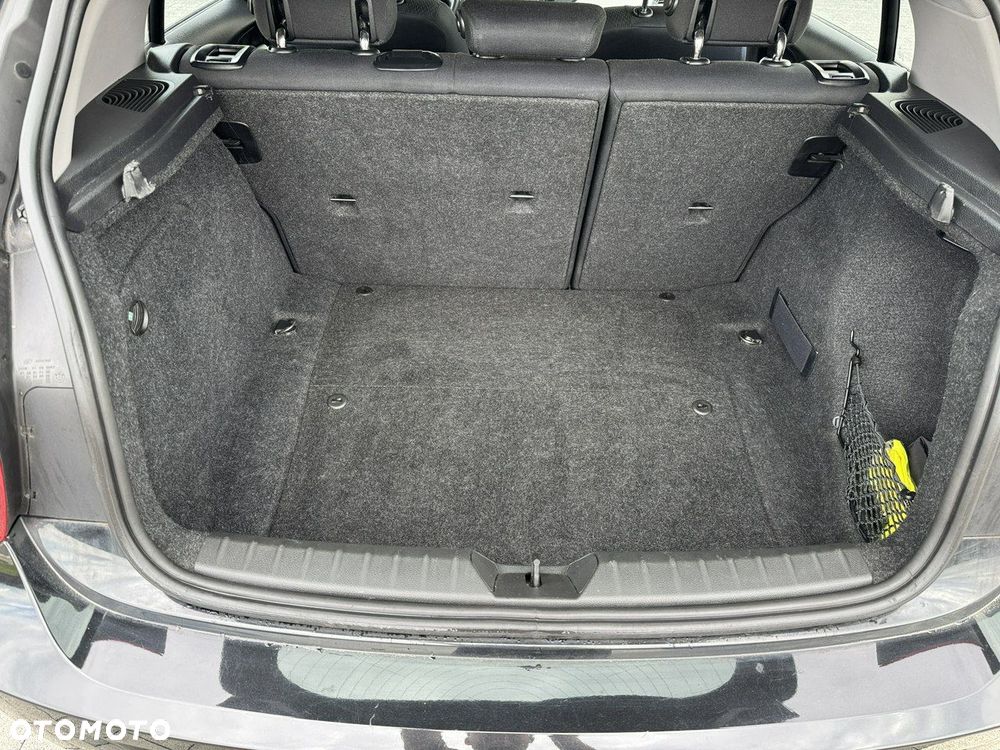 BMW Seria 1 - 23