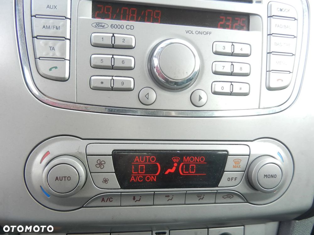 Ford Focus - 7