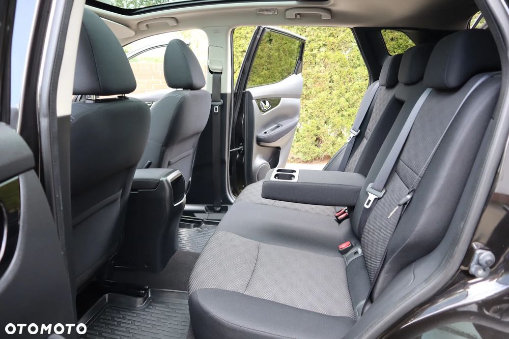 Nissan Qashqai 1.2 DIG-T N-Connecta - 13