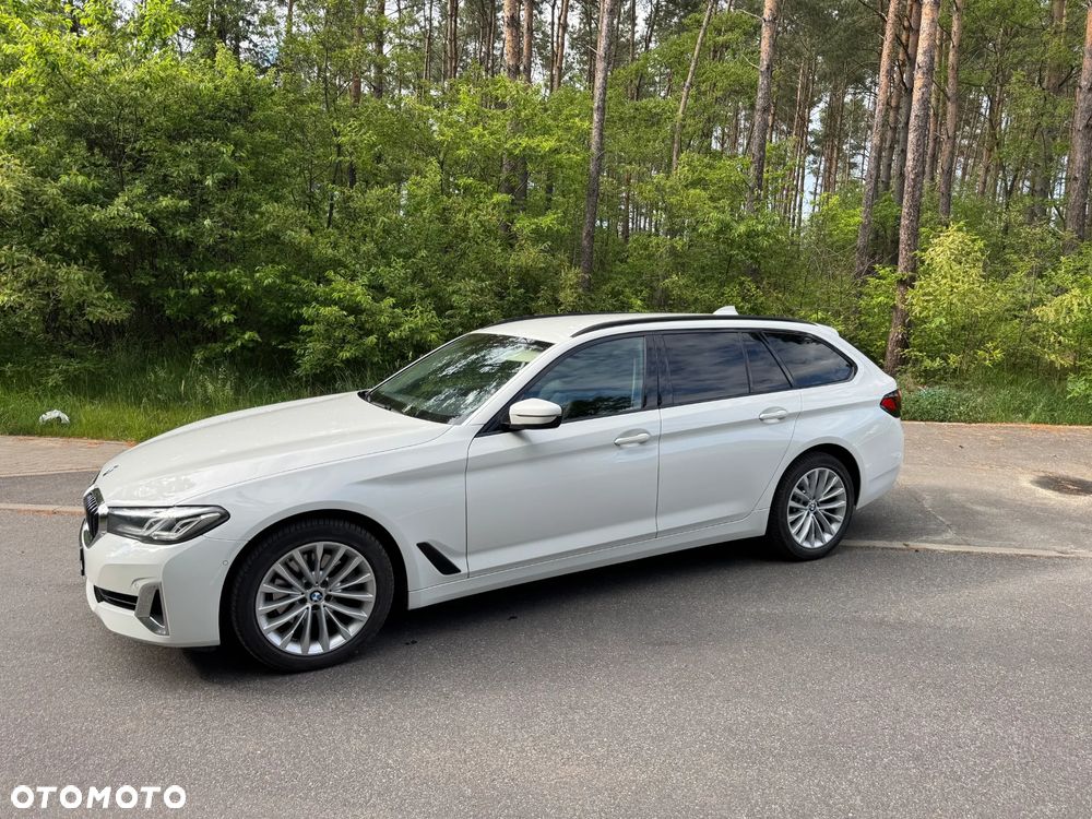 BMW Seria 5 520d Luxury Line - 1