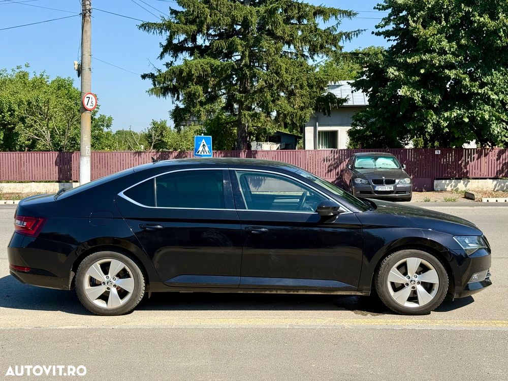 Skoda Superb 2.0 TDI DSG 4X4 Style - 2